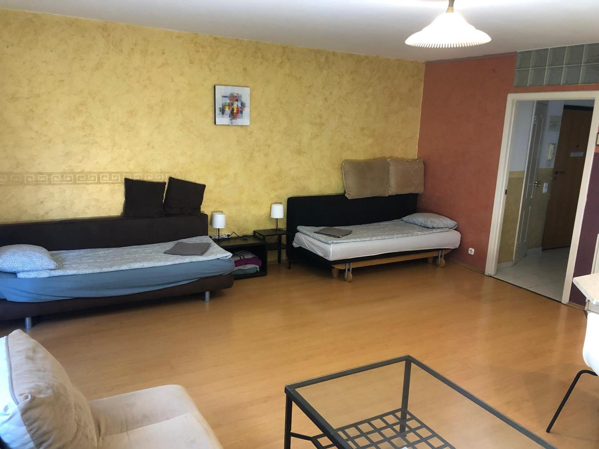 Large Apartment With Garage And Terrace Budapest Esterno foto
